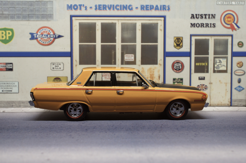 Illustration for article titled Vegemite Wednesday: Chrysler VG Valiant Pacer Sedan